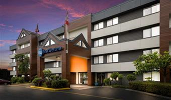 hotel in lynnwood 48155 f