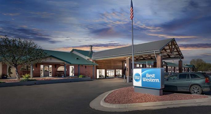 Exterior of the Best Western Downtown Casper Hotel - Casper - 51075