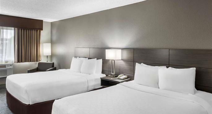 Room of the SureStay by Best Western SeaTac Airport North - Seatac - 52121