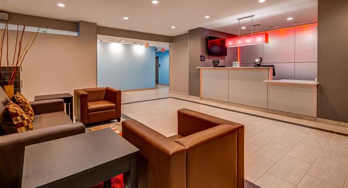 Hall of the SureStay Plus by Best Western Humble in Humble - 54123