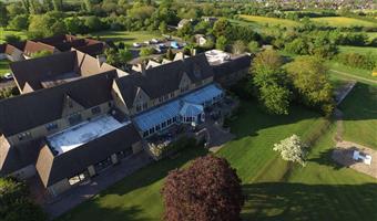 Exterior of the Cricklade House Hotel, Sure Hotel Collection by Best Western - Cricklade - 56110