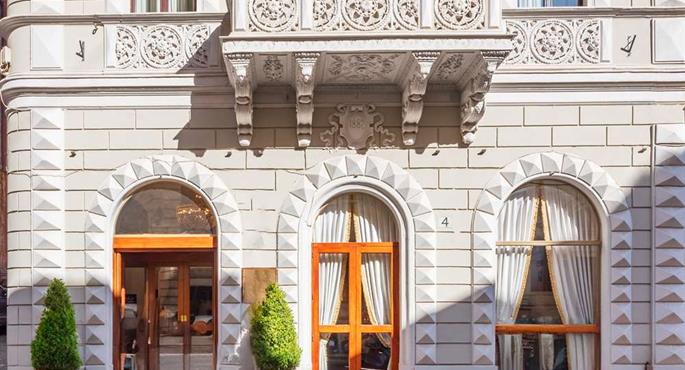 Exterior of the Hotel Raffaello, Sure Hotel Collection by Best Western - Rome - 56320