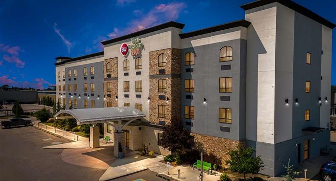 Exterior of the Best Western Plus Airdrie Gateway - Airdrie - 61107