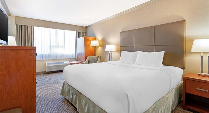 Room of the Best Western Plus Barclay Hotel - Port Alberni - 62102