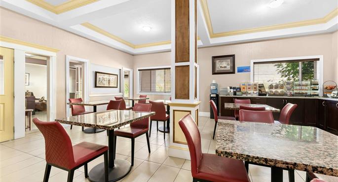 Restaurant of the Best Western Williams Lake Hotel - Williams Lake - 62128