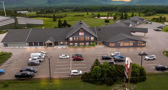 Exterior of the Best Western Plus Nor'Wester Hotel & Conference Centre - Thunder Bay - 66055