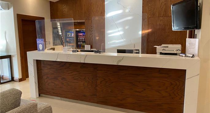 Hall of the Best Western Plus Chihuahua Aeropuerto in Chihuahua - 70189