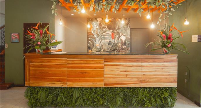 Hall of the Best Western Hotel & Casino Kamuk in Quepos - 70607