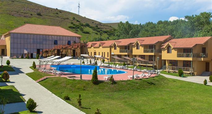 hotel in sevan 77587 f