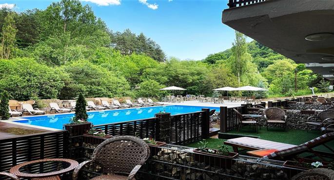Best Western Plus Paradise Hotel Dilijan - Dilijan - 77704