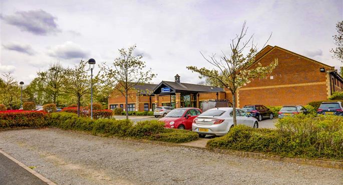 Exterior of the Best Western Appleby Park Hotel - Tamworth - 83948