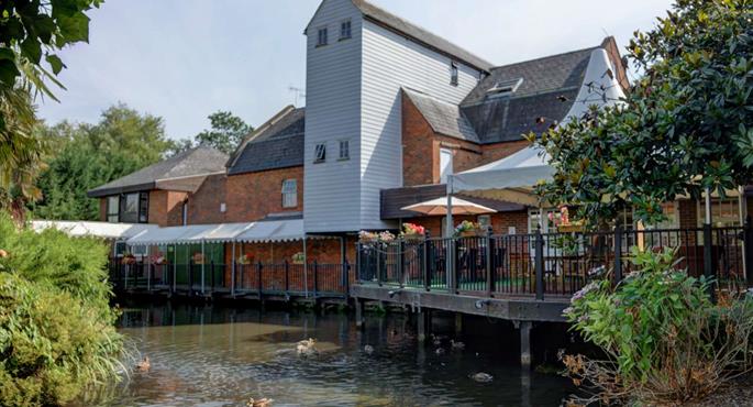 Exterior of the The Watermill Hotel, Sure Hotel Collection by Best Western - Hemel Hempstead - 84247