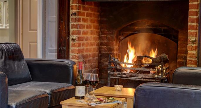 Bar or lounge of the The Judds Folly Hotel, Sure Hotel Collection by Best Western - Faversham - 84264