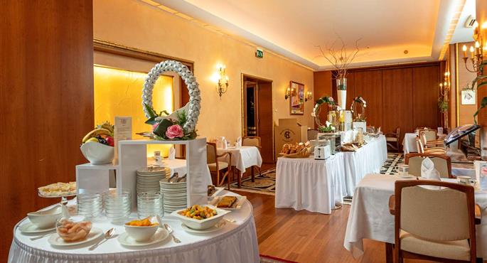 Restaurant of the Grand Hotel Cravat - Luxembourg - 86065