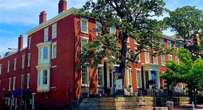 Exterior of the Linden Row Inn - Richmond - 86282