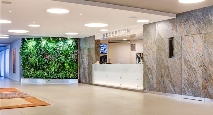 Hall of the Best Western Hotel Vista in Ostrava - 89619