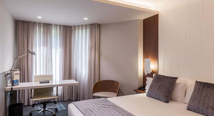hotel in barcelona 92097 f