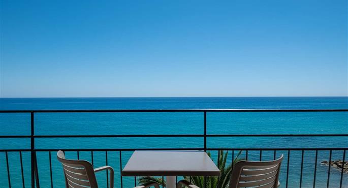 hotel in menton 93278 f