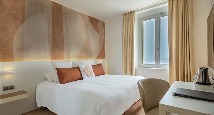 hotel in menton 93278 f