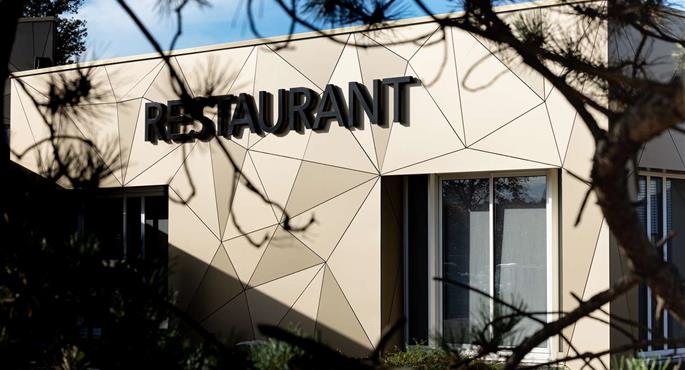 Exterior of the Best Western Plus La Fayette Hotel et SPA - Epinal - 93293