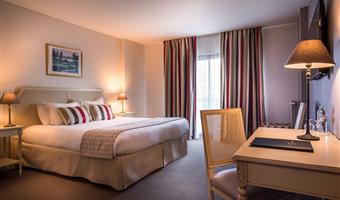 Room of the Best Western Plus Hostellerie Du Vallon - Trouville - 93462