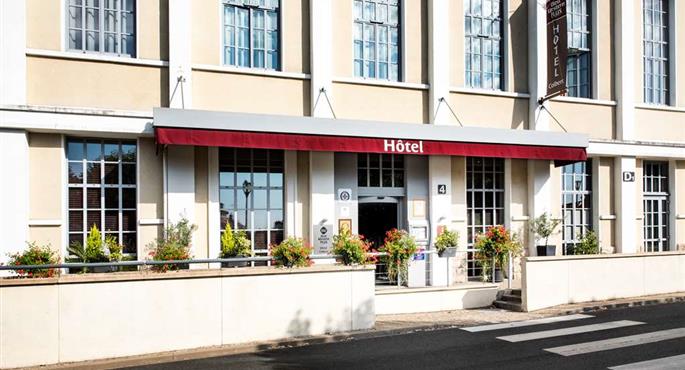 hotel in chateauroux 93582 f