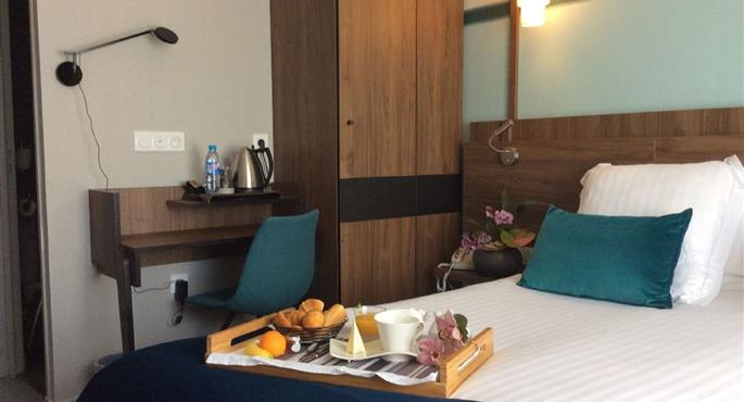 Room of the Best Western Le Duguesclin - Saint-Brieuc - 93675