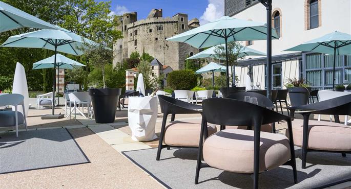 Exterior of the Best Western Plus Villa Saint Antoine Hotel & Spa - Clisson - 93704