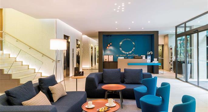 Bar or lounge of the Le Saint-Antoine Hotel & Spa, BW Premier Collection - Rennes - 93795