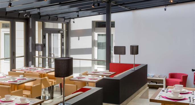 Restaurant of the Best Western Seine West Hotel - Puteaux - 93832