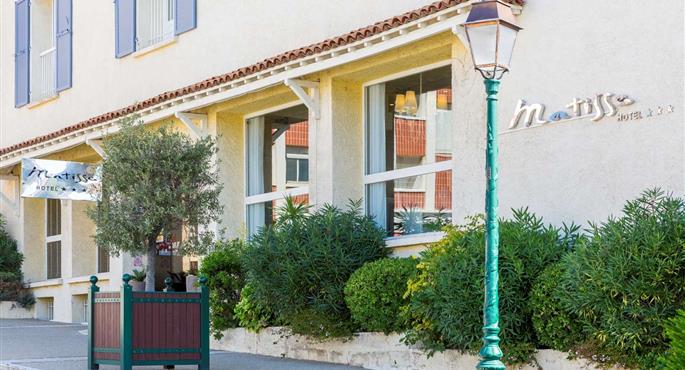 Exterior of the Best Western Hotel Matisse - Sainte-Maxime - 93890