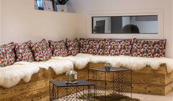 Hall of the Hotel KLE, BW Signature Collection in Kaysersberg - 93893