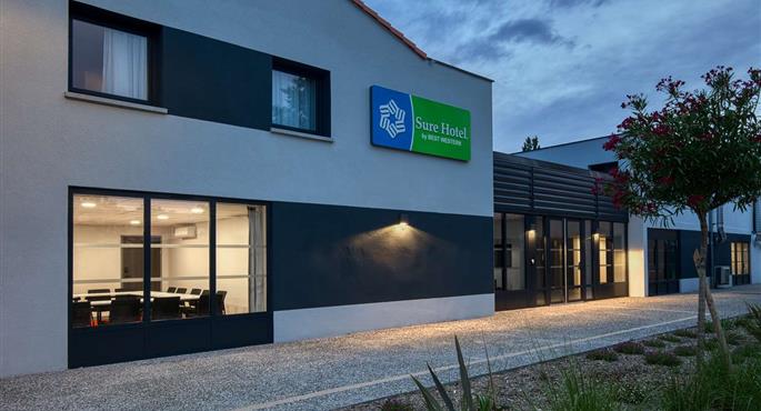 Exterior of the Sure Hotel by Best Western Les Portes de Montauban - Bressols - 93929