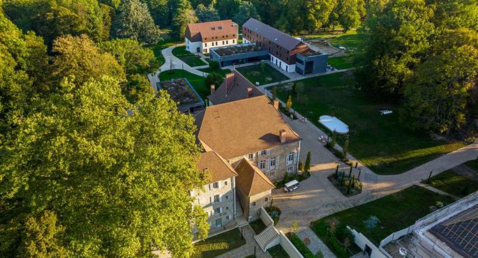 Exterior of the Domaine de Dolomieu, BW Premier Collection - Dolomieu - 93986