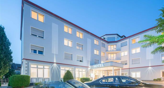 Exterior of the Best Western Hotel Am Papenberg - Goettingen - 95275