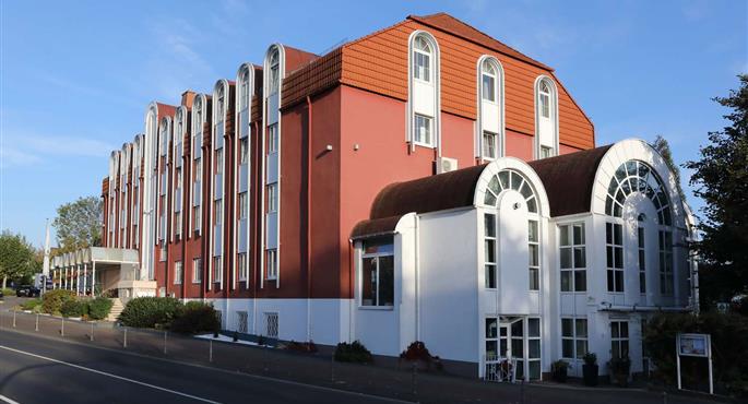 Exterior of the Best Western Hotel Rosenau - Bad Nauheim - 95315