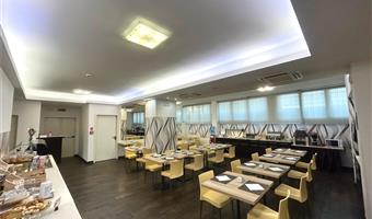 Restaurant of the Best Western Cesena Hotel - Cesena - 98236