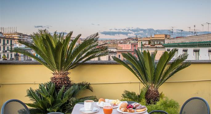 Best Western Plus Hotel Plaza - Napoli