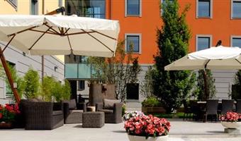 Bar or lounge of the Best Western Falck Village Hotel - Milano Sesto San Giovanni - 98281
