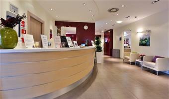 Hall of the Best Western Palace Inn Hotel  in Ferrara - 98293