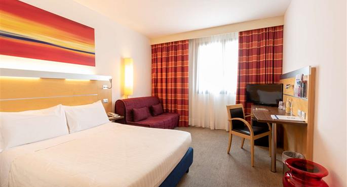 Room of the Best Western Palace Inn Hotel  - Ferrara - 98293