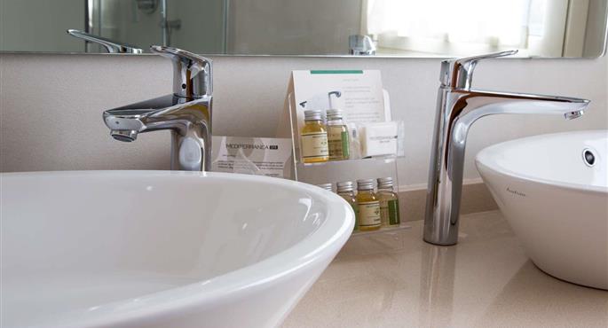 Room of the Best Western Hotel Anthurium - Santo Stefano al Mare Imperia - 98347