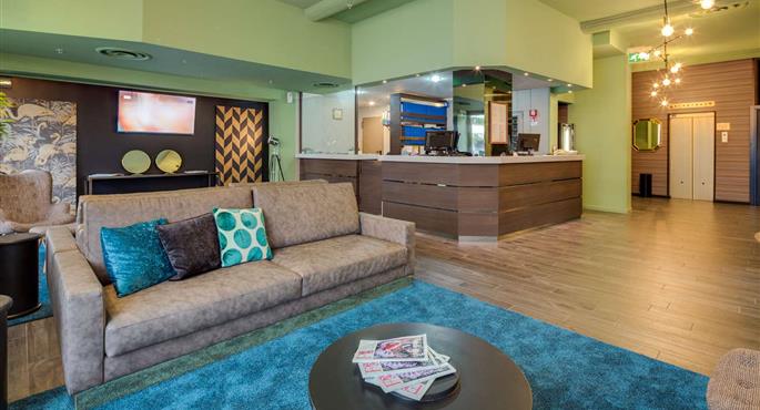 Bar or lounge of the Best Western Plus CHC Florence - Florence - 98367