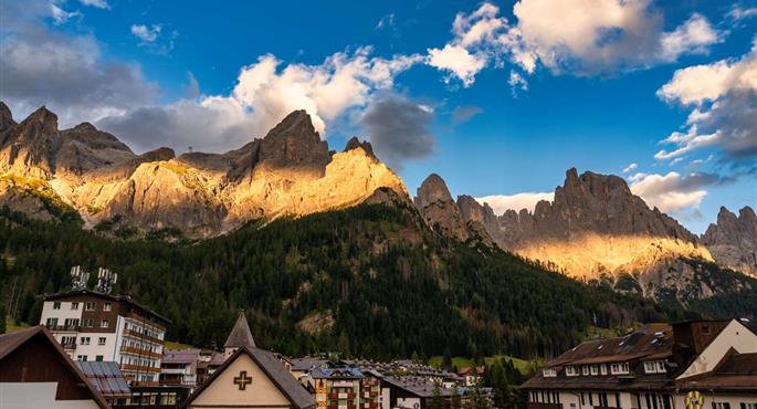 Suite of the Hotel Cima Rosetta, WorldHotels Distinctive - San Martino di Castrozza - 98416