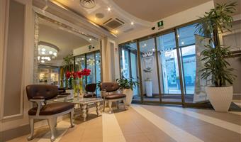 Hall of the Hotel Centrale, BW Signature Collection in Tirano - 98423