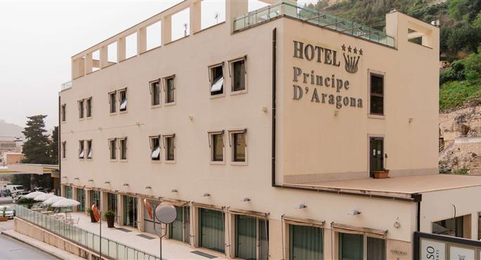Exterior of the Hotel Principe d'Aragona, Sure Hotel Collection by Best Western - Modica - 98438