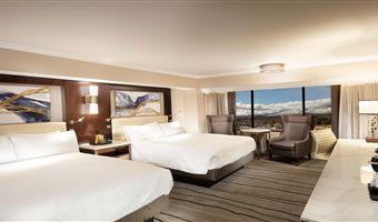 2 queen beds, non-smoking, refrigerator, walk in shower, wi-fi
