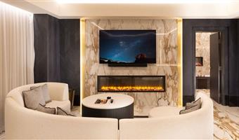 suite-1 king bed, smoking room, jetted tub, sitting area, dining area, bar area, walk in shower