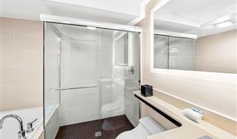 1 king bed, non-smoking, jetted tub, separate shower, flat screen television, microwave and refrigerator, full breakfast
