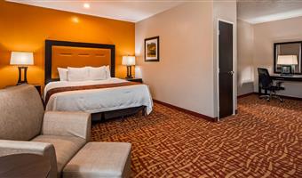 suite-1 king bed, non-smoking, pillowtop bed, microwave and refrigerator, 40 inch led television, wi-fi, full breakfast